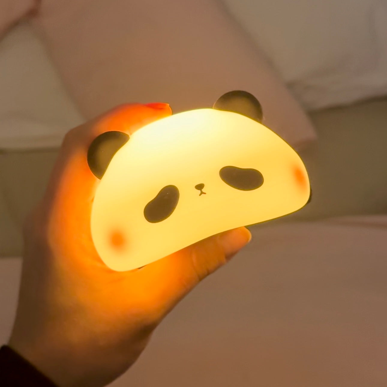 LED Night Light (Panda or Pig) - Cute Silicone Touch Lamp, USB Rechargeable, Ideal Bedroom Decoration and Gift