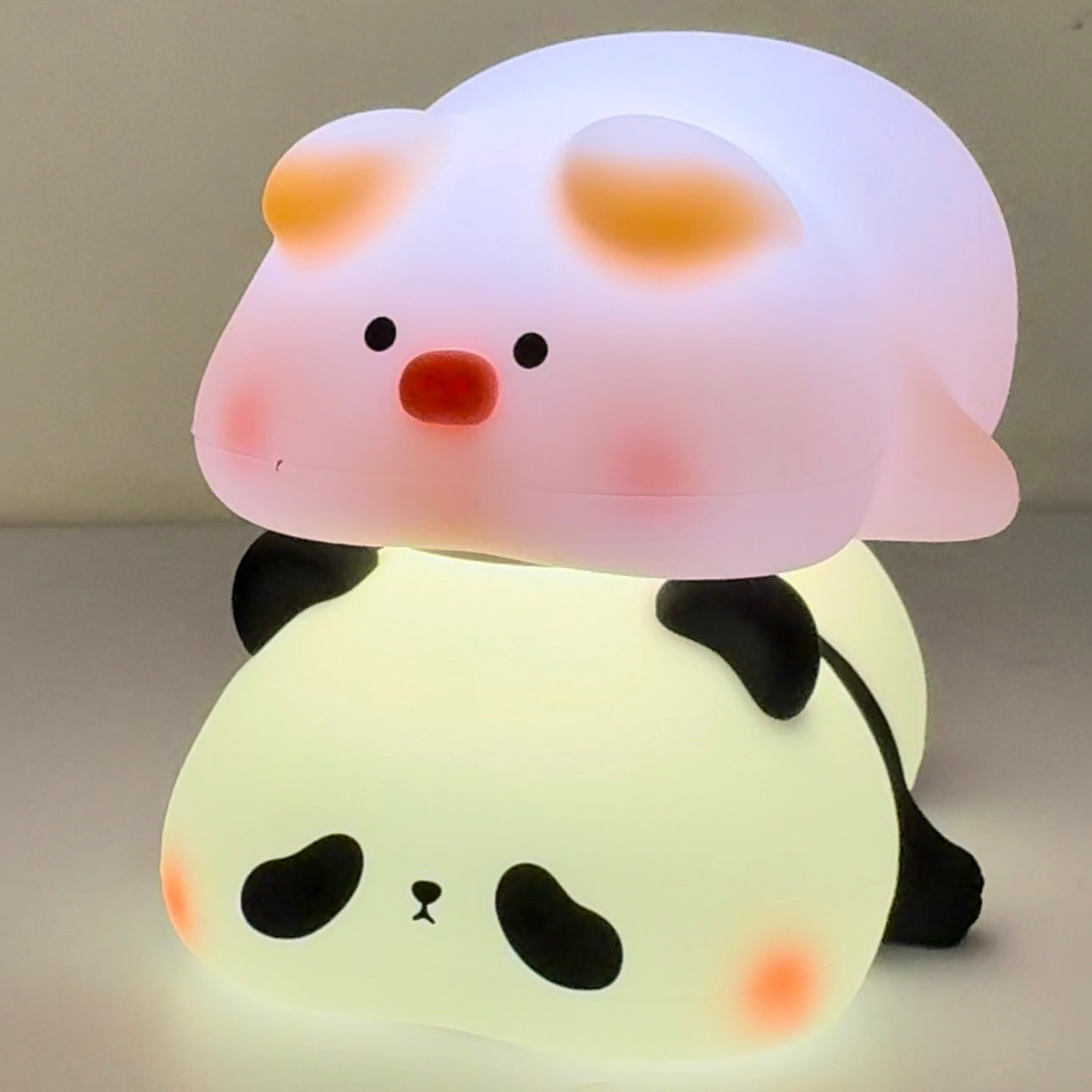 LED Night Light (Panda or Pig) - Cute Silicone Touch Lamp, USB Rechargeable, Ideal Bedroom Decoration and Gift